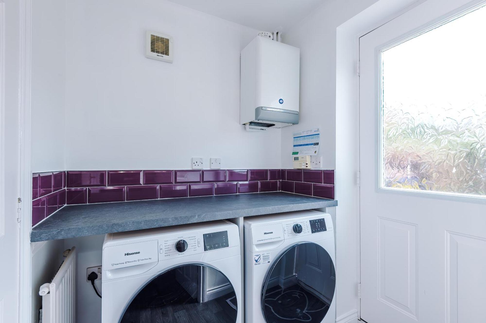 Beach Retreat With Hot Tub Sleeps 8 Prestatyn Extérieur photo