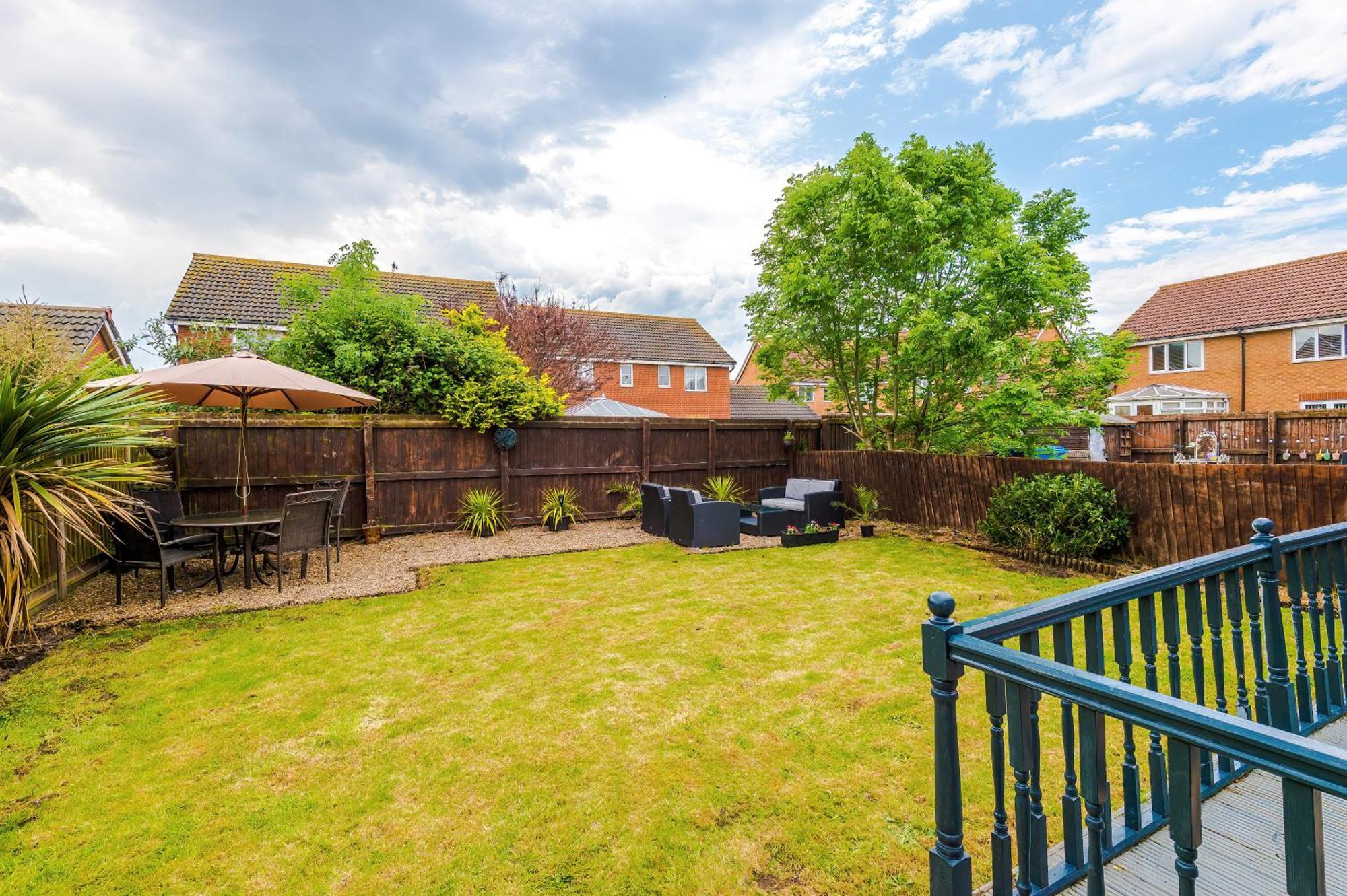 Beach Retreat With Hot Tub Sleeps 8 Prestatyn Extérieur photo